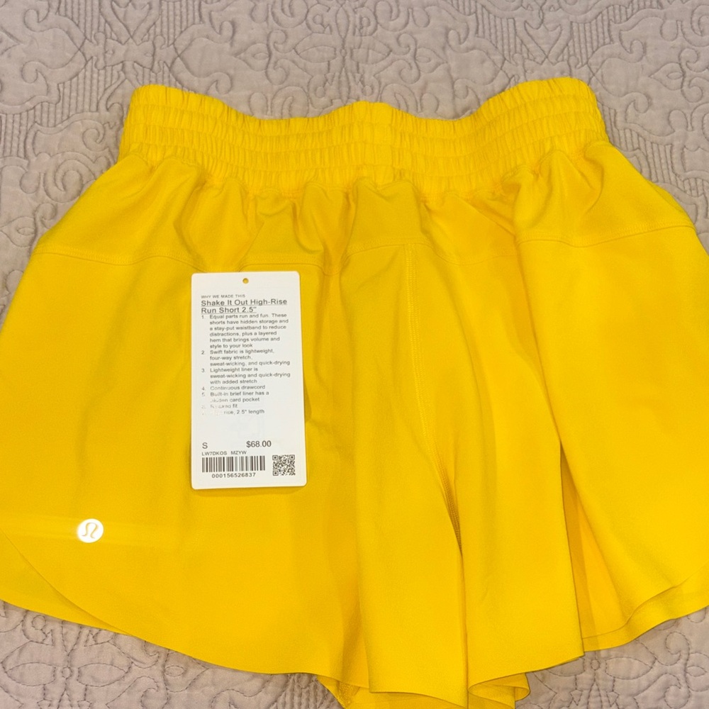 lululemon high rise shake it out run shorts 2.5